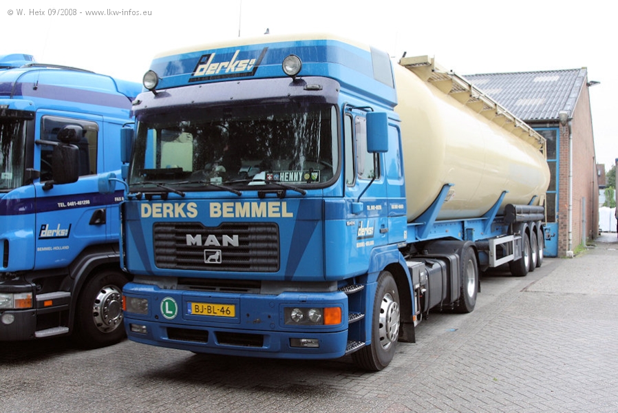 MAN-F2000-Evo-19414-Derks-050908-02.jpg