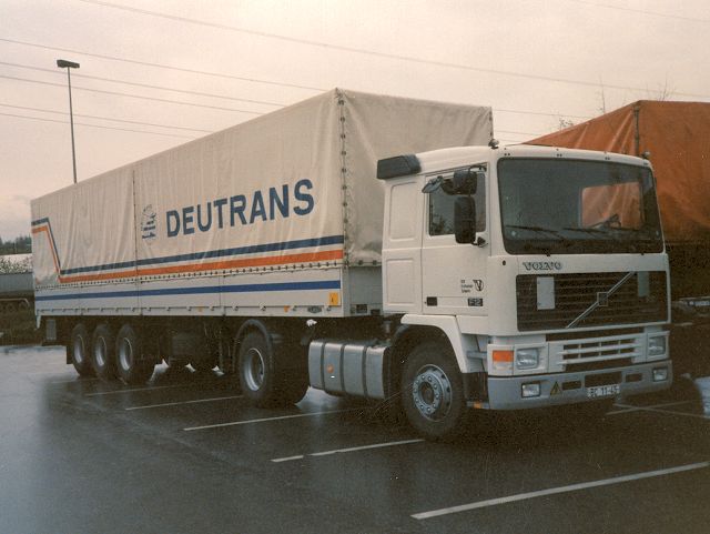 Volvo-F12-Deutrans-AKuechler-230105-01.jpg