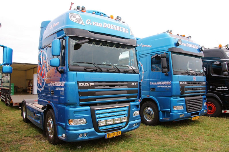 DAF-XF-105460-van-Doesburg-120808-01.jpg
