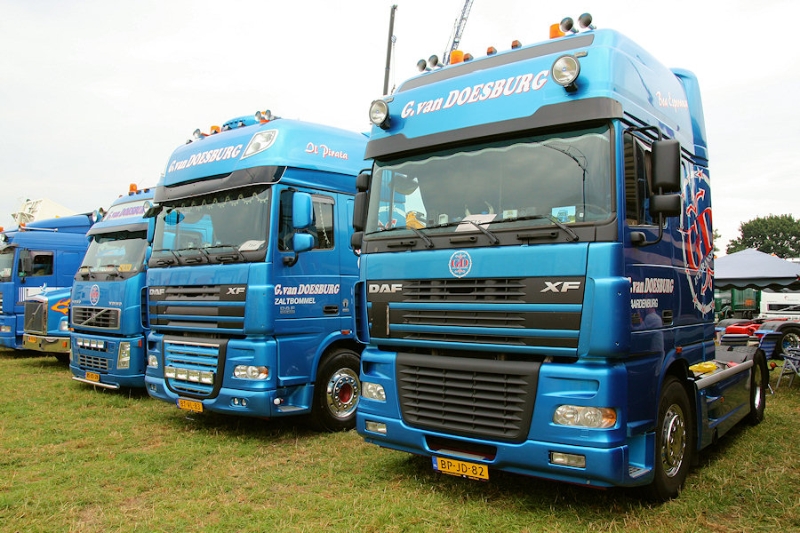 DAF-XF-95430-van-Doesburg-120808-02.jpg