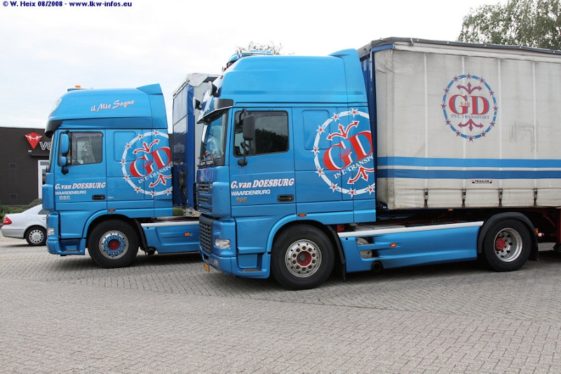 DAF-XF-95430-van-Doesburg-210808-02.jpg