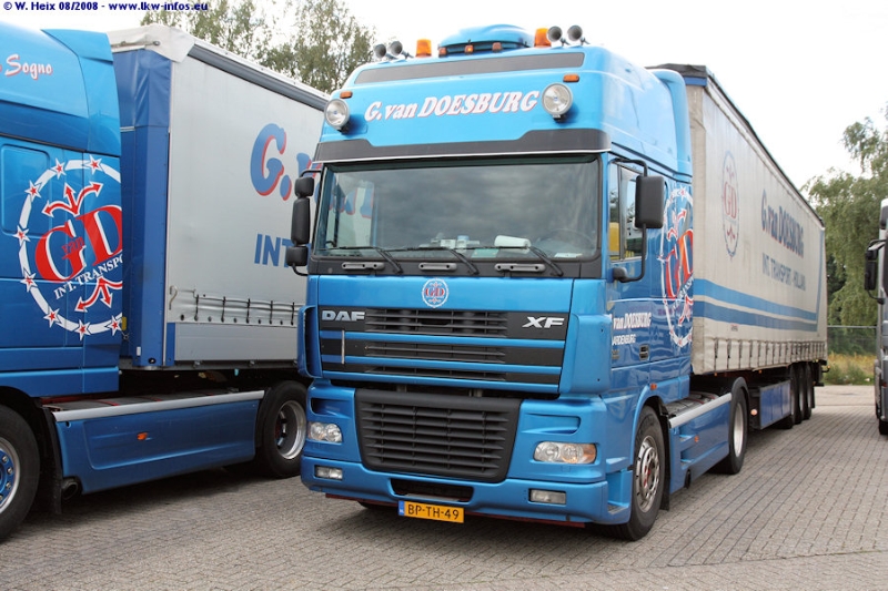 DAF-XF-95430-van-Doesburg-210808-03.jpg