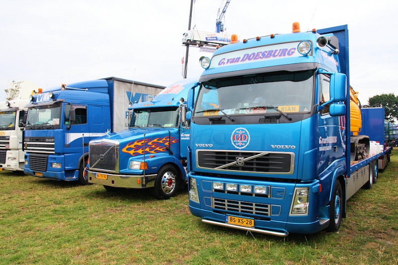 Volvo-FH-480-van-Doesburg-120808-05.jpg