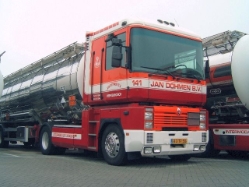 Renault-Magnum-Dohmen-Levels-011105-07