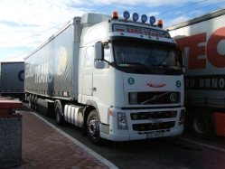 Volvo-FH12-460-Edrotrans-Fustinoni-280507-01