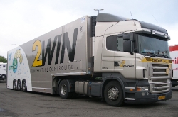 Scania-R-420-Emons-Holz-100810-01