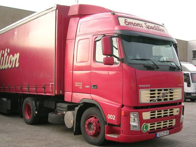Volvo-FH12-420-Emons-Peitgen-100205-02.jpg - D. Peitgen