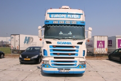 Europe-Flyer-100710-028