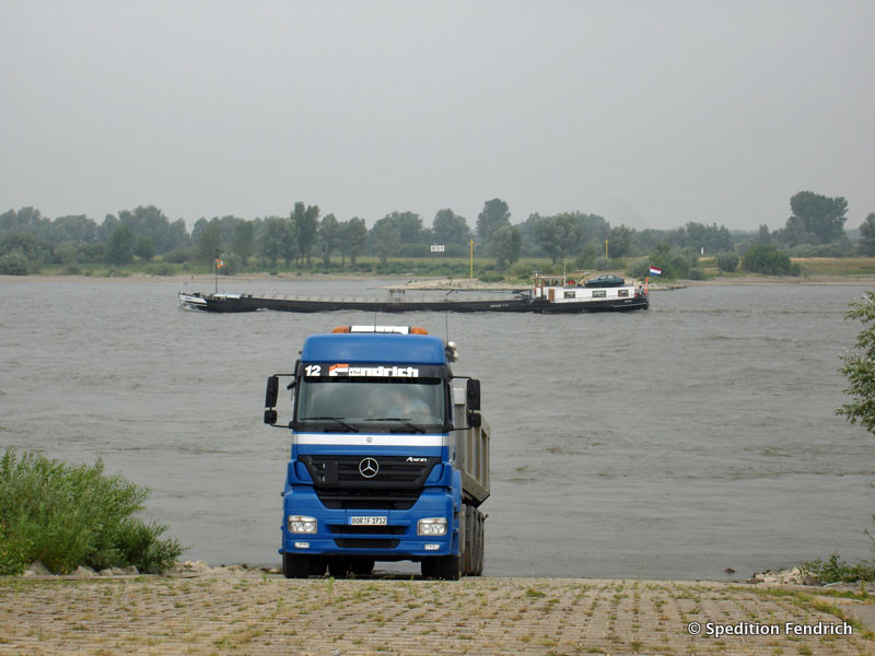 MB-Axor-II-Fendrich-AF-310112-05.jpg -                                