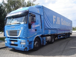 Iveco-Stralis-AS-440-S-48-Galassini-Tamas-Halasz-300607-01