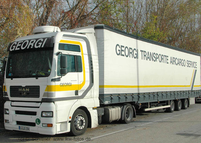 MAN-TGA-XXL-Georgi-Schiffner-210107-04.jpg - Carsten Schiffner