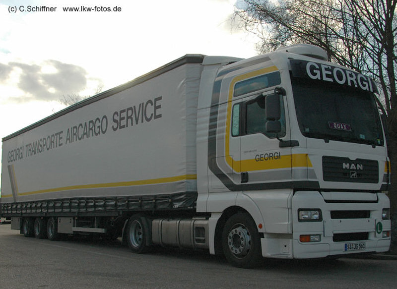 MAN-TGA-XXL-Georgi-Schiffner-241207-01.jpg - Carsten Schiffner