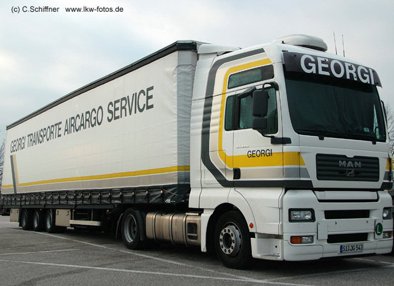 MAN-TGA-XXL-Georgi-Schiffner-241207-02.jpg - Carsten Schiffner