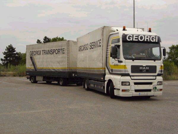 MAN-TGA-XXL-Georgi-Strauch-271105-03.jpg - S. Strauch