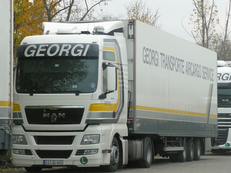 MAN-TGX-18400-Georgi-MWolf-091108-03.jpg - M. Wolf