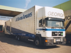 MAN-F2000-23343-JUPLHZ-Nippon-Airways--Georgi-Holz-310104-1