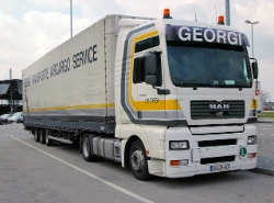 MAN-TGA-18410-XXL-Georgi-Schiffner-180806-01