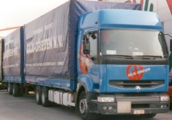 Renault-Premium-PLHZ-Gilis-Driesen-Holz-250204-1-B