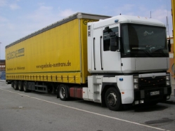 Renault-Magnum-Goedecke-Wihlborg-080505-02