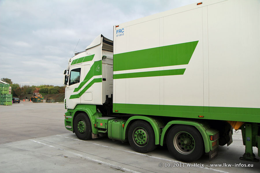 Groda-Est-291011-012.jpg