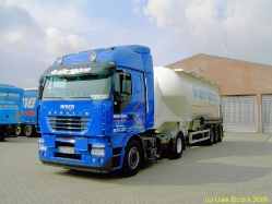 Iveco-StralisAS-Grosse-Vehne-UBucks-250107-01