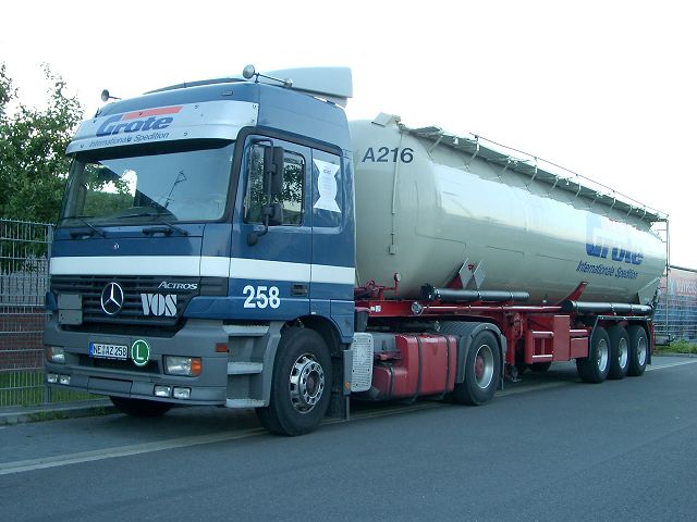 MB-Actros-Grote-Schimana-190704-1.jpg - Piet Schimana