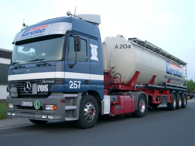 MB-Actros-Grote-Schimana-190706-03.jpg - Piet Schimana