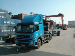 Volvo-FM12-420-Jeong-290804-1