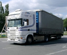 Scania-124-L-420-Hansson-Willann-140804-2