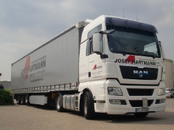 MAN-TGX-18440-Hartmann-DS-260610-01