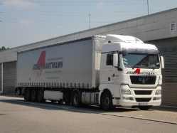 MAN-TGX-18440-Hartmann-DS-260610-02