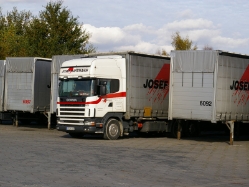 Scania-124-L-420-Hartmann-Brinkmeier-311007-01