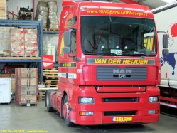 MAN-TGA-XXL-156-vdHeijden-240307-03
