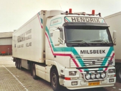 Volvo-FH12-420-Hendrix-Levels-170404-1