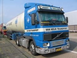 Volvo-FH12-vHeur-Bocken-210705-01