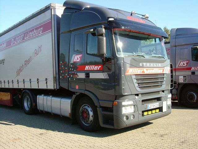 Iveco-Stralis-AS-Hiller-Wittenburg-140105-02.jpg - Bernd Wittenburg