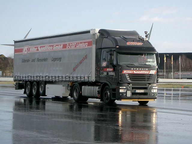 Iveco-Stralis-AS-Hiller-Wittenburg-140105-08.jpg - Bernd Wittenburg