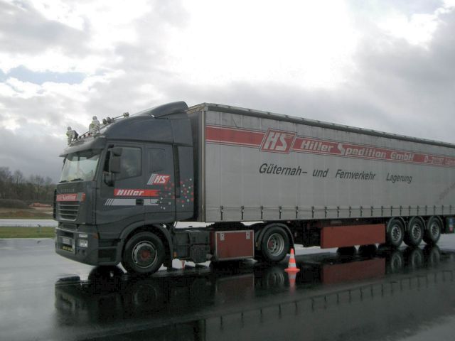 Iveco-Stralis-AS-Hiller-Wittenburg-140105-12.jpg - Bernd Wittenburg