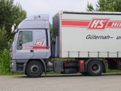 Iveco-EuroStar-440E38-Hiller-Wittenburg-140105-01