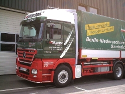 MB-Actros-MP2-2564-Hoehlschen-Gigaliner-Hensel-050807-04