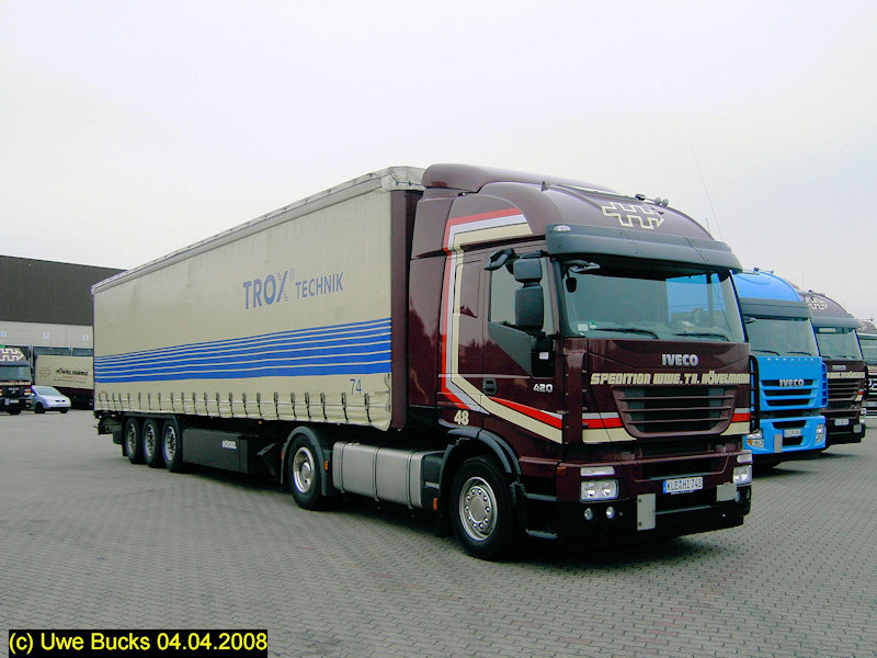 Iveco-StralisAS-440-S-42-Hoevelmann-UBucks-120408-01.jpg