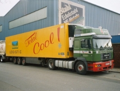 MAN-F2000-Evo-KUEKOSZ-Hoevelmann-(Uhl)-0104-1