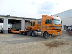 MAN-TGA-33530-XLX-Hollenhorst-Voss-070907-04