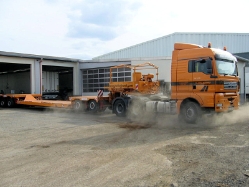 MAN-TGA-33530-XLX-Hollenhorst-Voss-070907-05