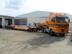 MAN-TGA-33530-XLX-Hollenhorst-Voss-070907-06