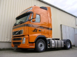 Volvo-FH-440-Hollenhorst-Voss-070907-03