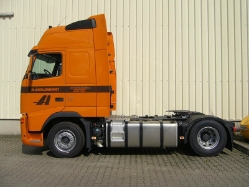 Volvo-FH-440-Hollenhorst-Voss-070907-06