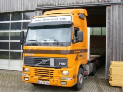 Volvo-FH12-420-Hollenhorst-Voss-110707-03