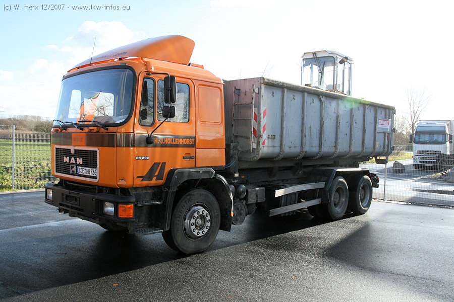 MAN-F90-26292-HH-736-Hollenhorst-011207-01.jpg