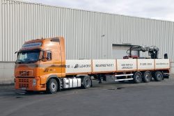 Volvo-FH-440-HH-893-Hollenhorst-040709-03